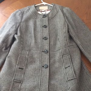 Banana Republic Houndstooth Coat!
